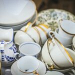 Instructions on How to Remove Tough Stains Caused by Coffee and Tea from Cups and Mugs