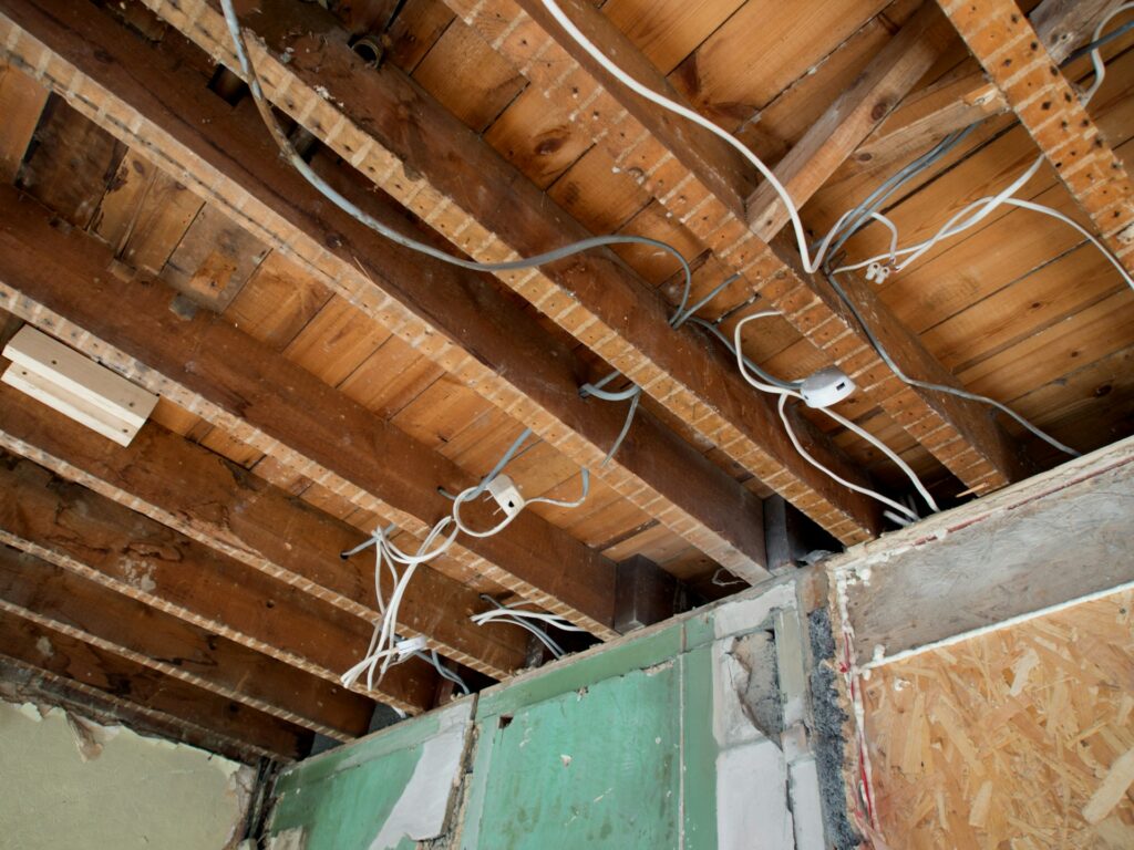 The Hazards Associated with Outdated Wiring in Older Residences