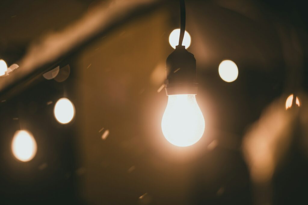 Reasons Why Your Lights Continue to Flicker